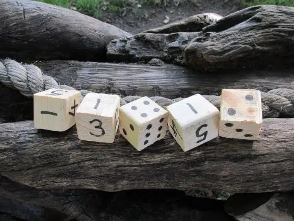 This image has an empty alt attribute; its file name is 85-number-dice.jpg